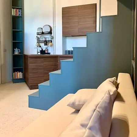 Lovely Studio Flat In Bocconi Milán Exterior foto